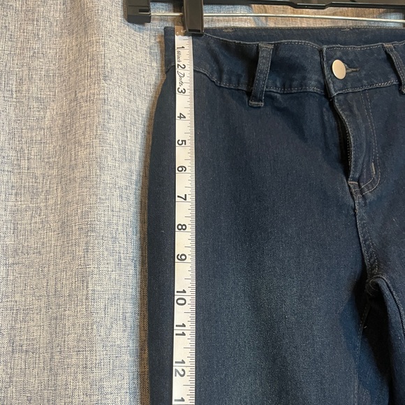 SHEIN ICON Women's Criss Cross Strap High Waist Flared Bottom Jeans - Picture 6 of 15